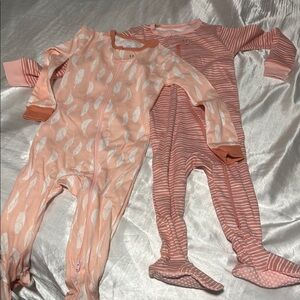 2 Pack Pink Feather and Stripe Kids Footies